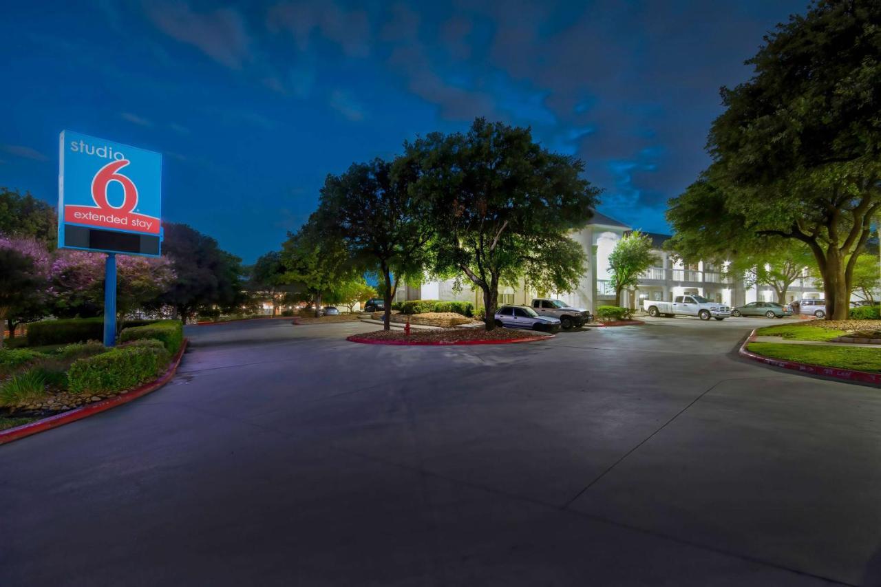 Studio 6-San Antonio, Tx - Six Flags Екстериор снимка